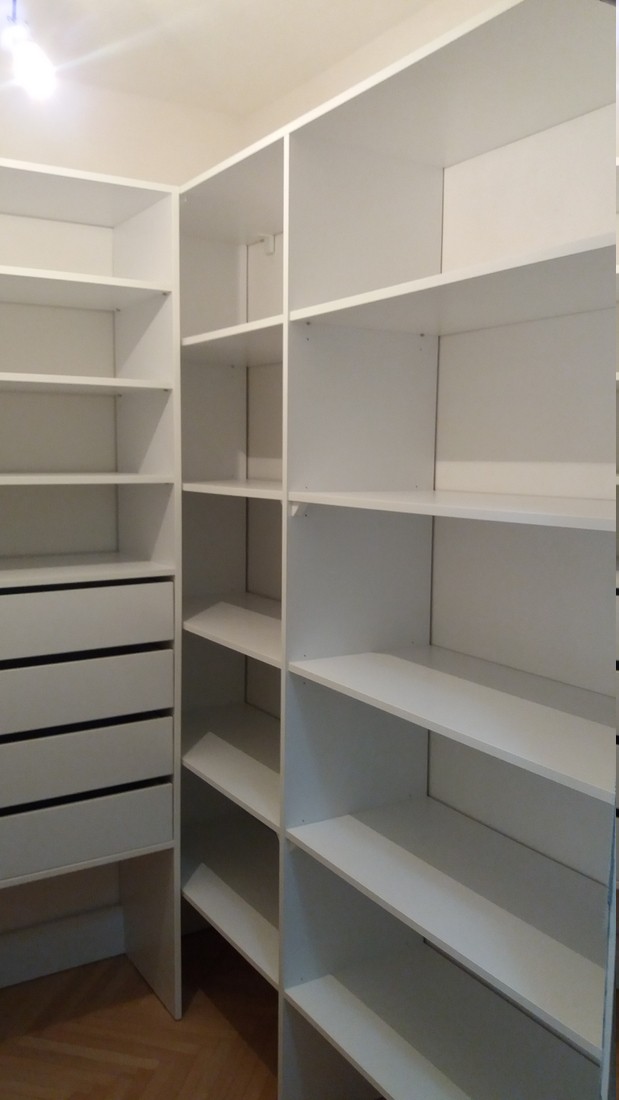 Woodfabrik šatníky